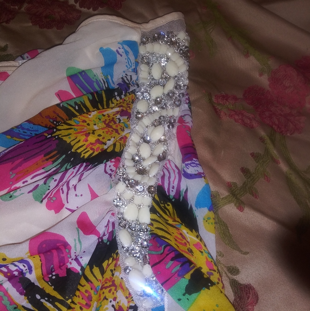 Dress - Picture 2 of 3
